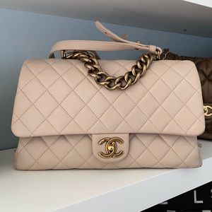 Chanel beige Trapezio bag